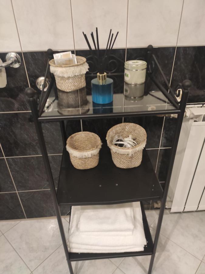ラストヴァチャ ハウス ビバ ＆ レオナ Bed & Breakfast エクステリア 写真